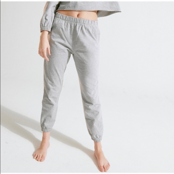 Brand New Blush Lingerie “The Cozy” jogger - Picture 2 of 2